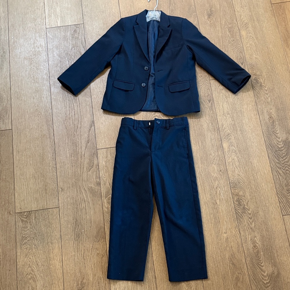 Cat & Jack Navy Suit Size 6
